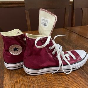 Converse All Star Hi Top Maroon Unisex Sneakers Shoes Men’s 6 Women’s 8